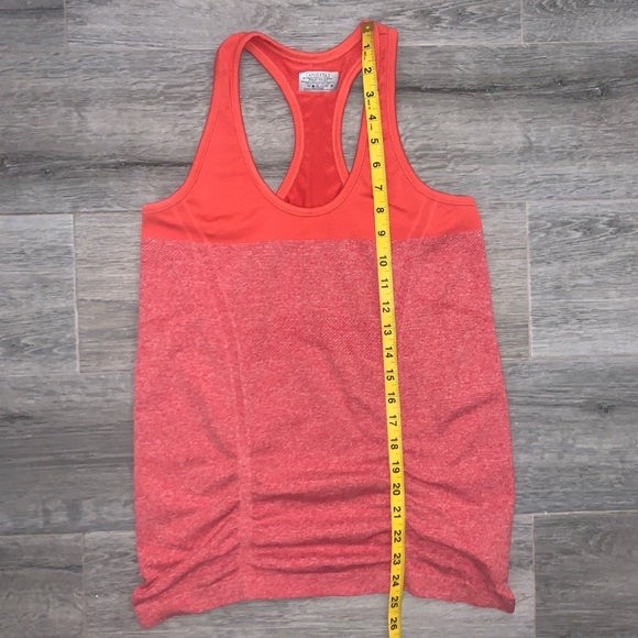 ATHLETA fastest track workout tank top size M - Picture 7 of 8